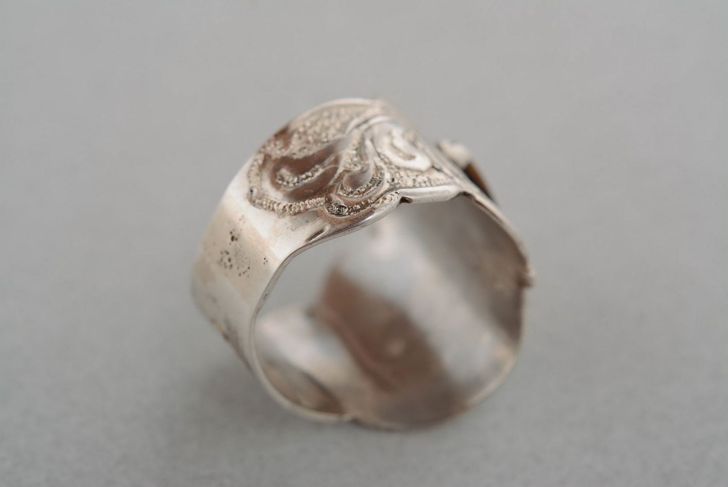 Wide silver ring photo 5