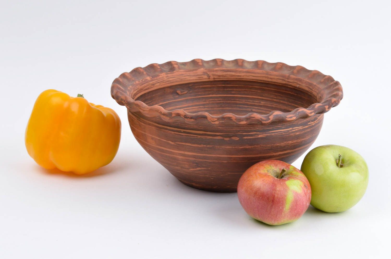 Керамическая тарелка хэнд мэйд глиняная посуда тарелка для салата с орнаментом фото 1