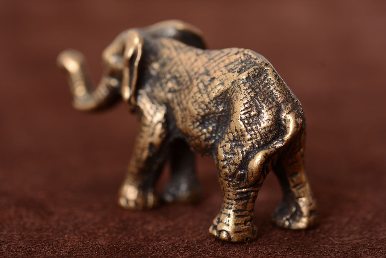 Estatueta de bronze artesanal pequena Elefante foto 5