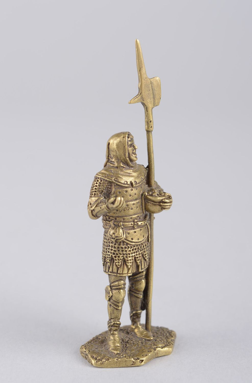 Figura de bronce hecha a mano objeto de decoración souvenir original caballero foto 10