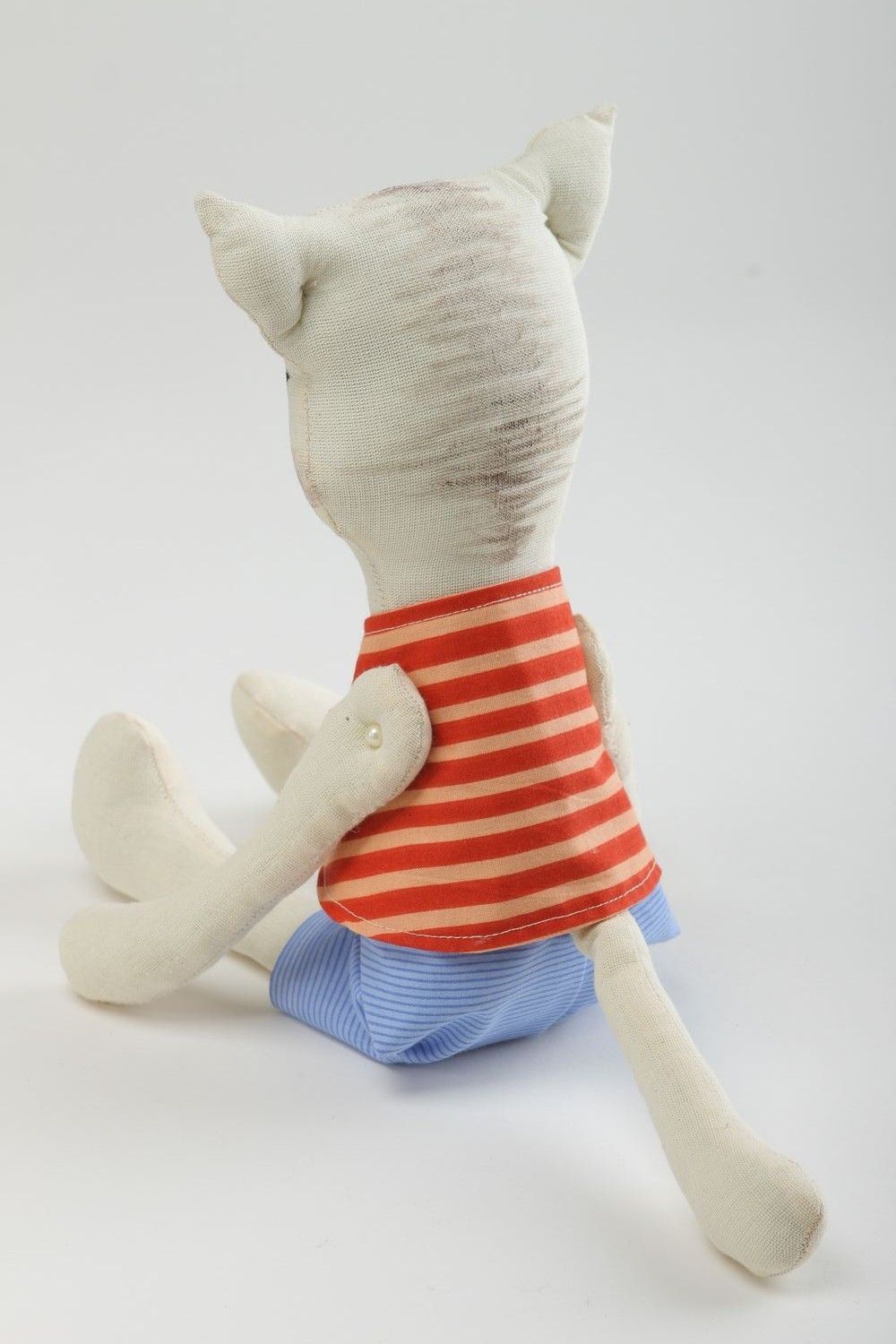 Игрушка ручной работы необычный подарок интерьерная игрушка в виде кошки фото 3
