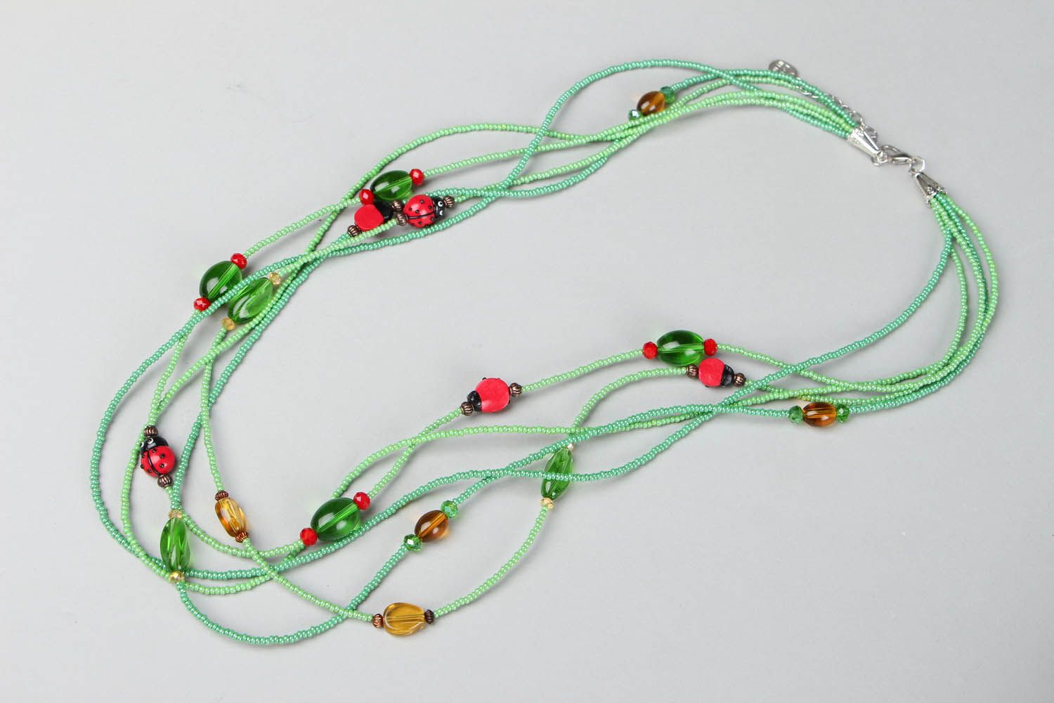 Long green beads photo 1