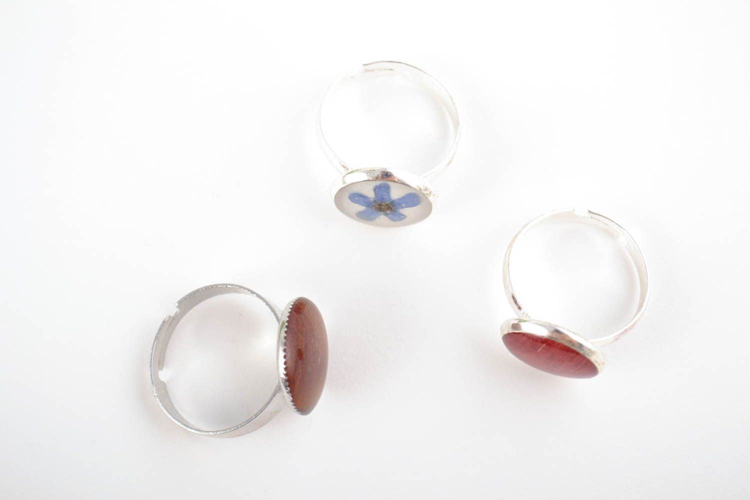 Set of 3 handmade designer jewelry rings with metal basis and epoxy resin photo 2