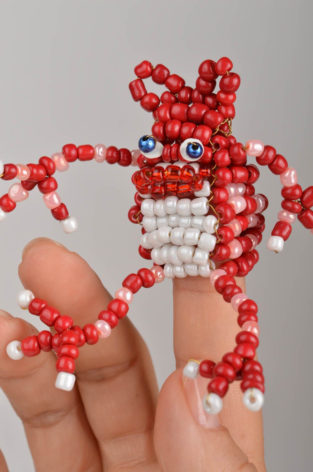 Muñeco de dedo hecho a mano de abalorios divertido original rana roja foto 3
