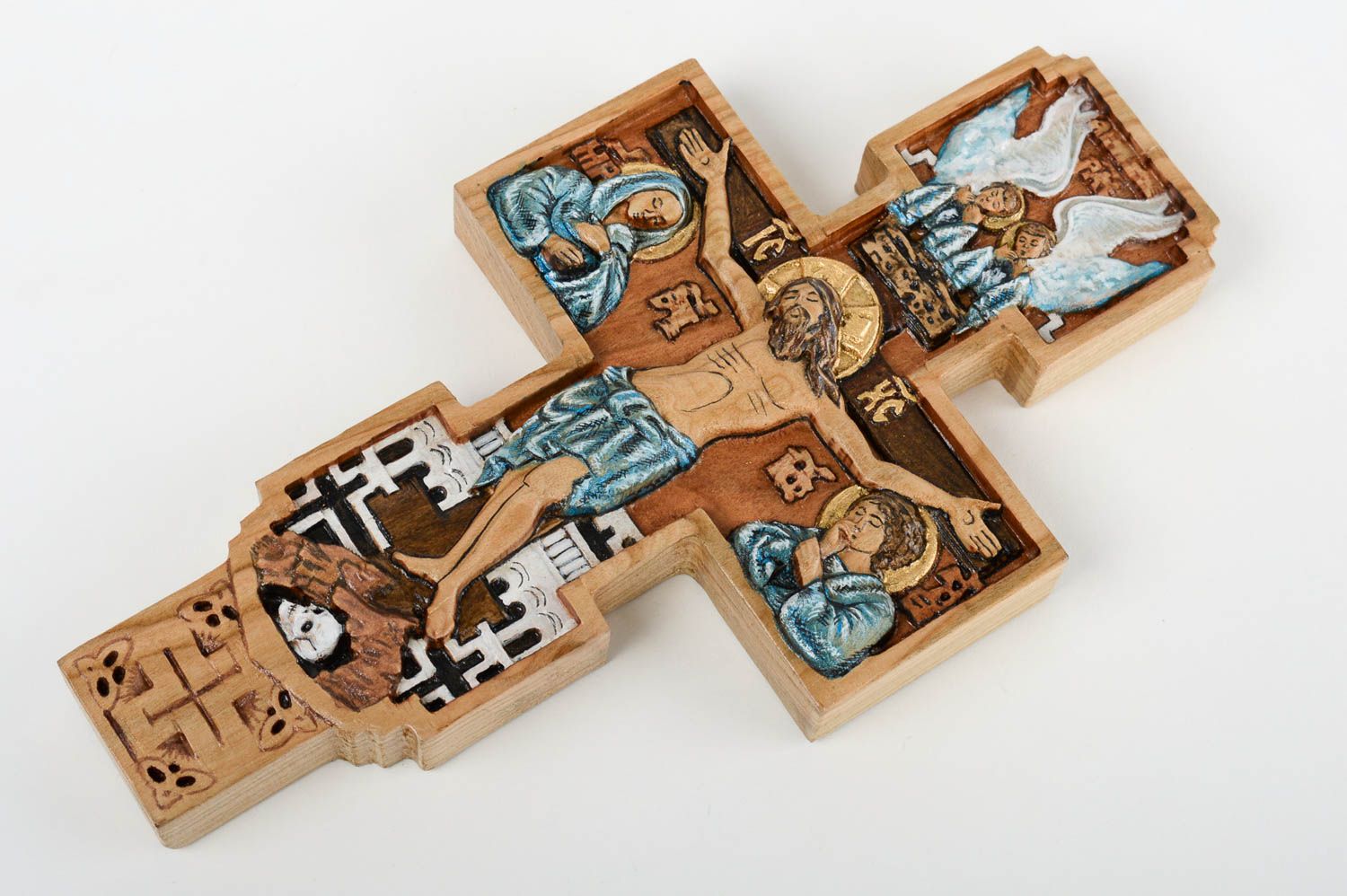 Croix en bois fait main Objet religieux Déco maison gravure crucifix design photo 2