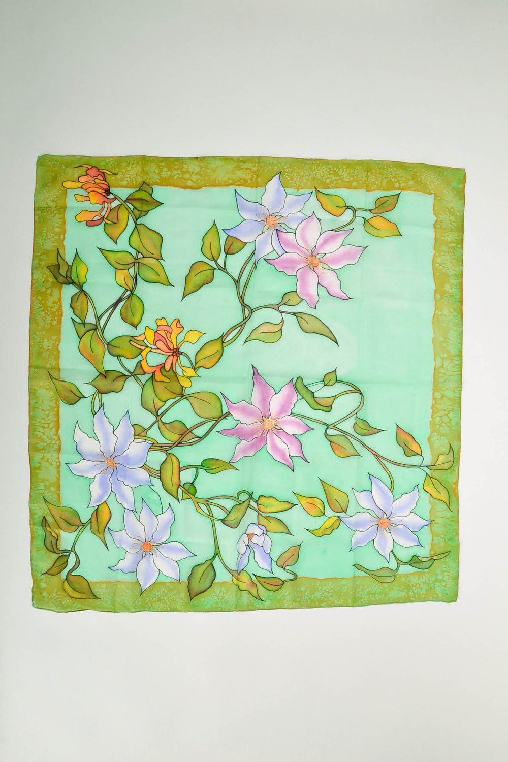 Green silk shawl photo 1