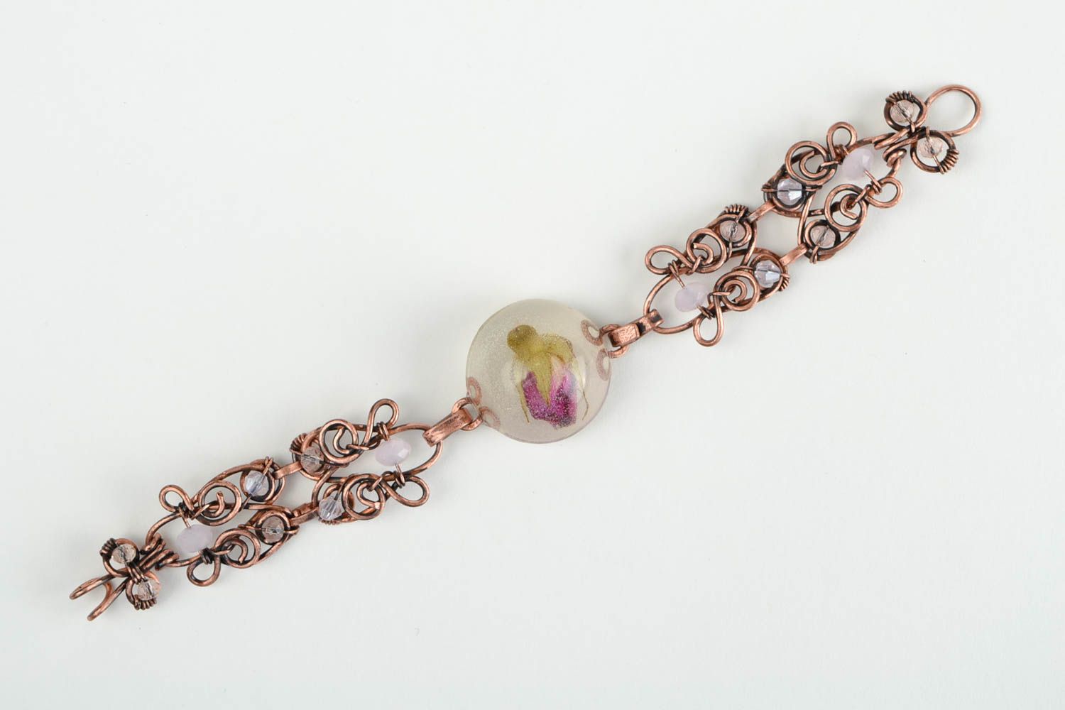 Медный браслет украшение ручной работы браслет бижутерия с розой в эпоксидке фото 3
