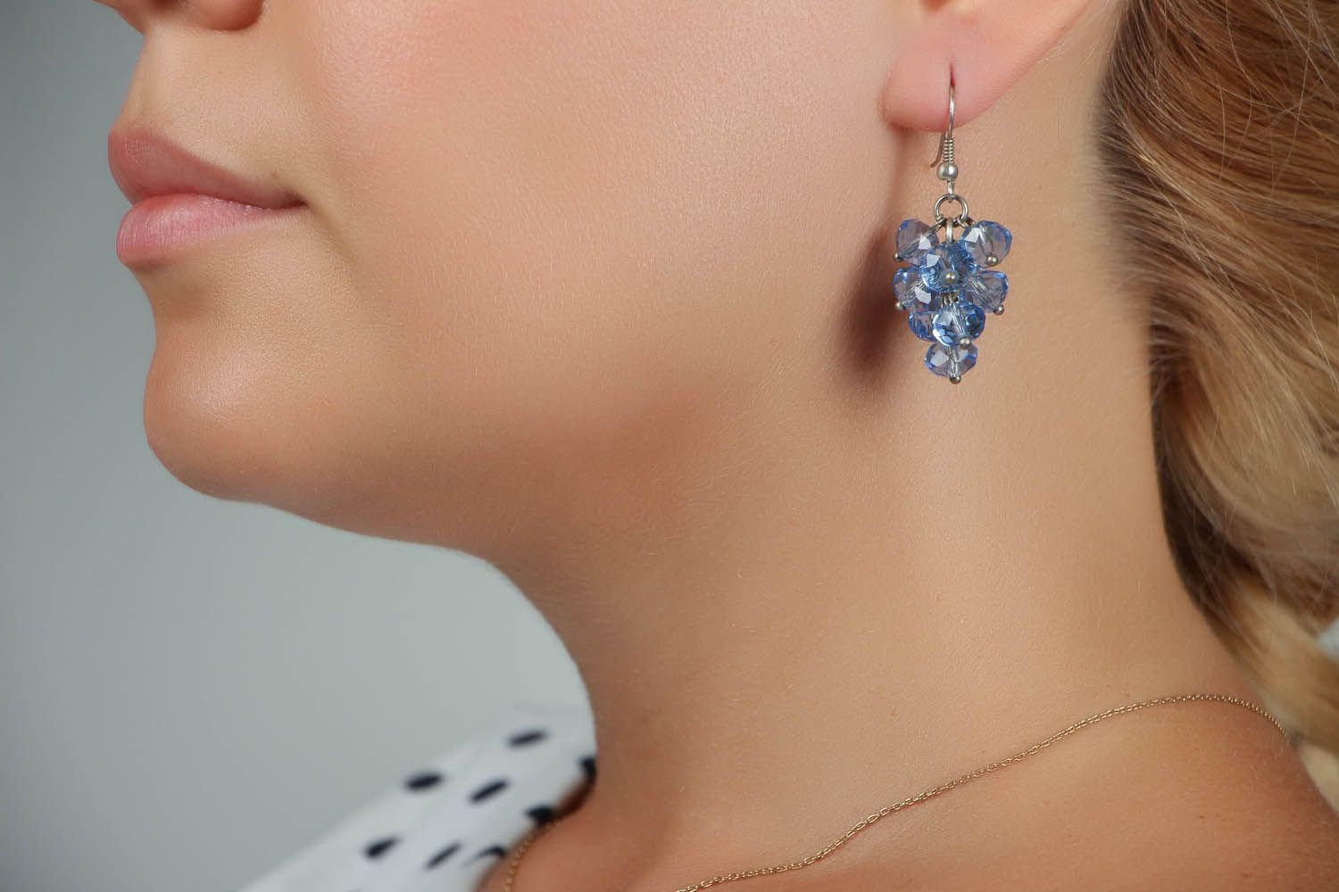Blue earrings with crystal beads photo 5