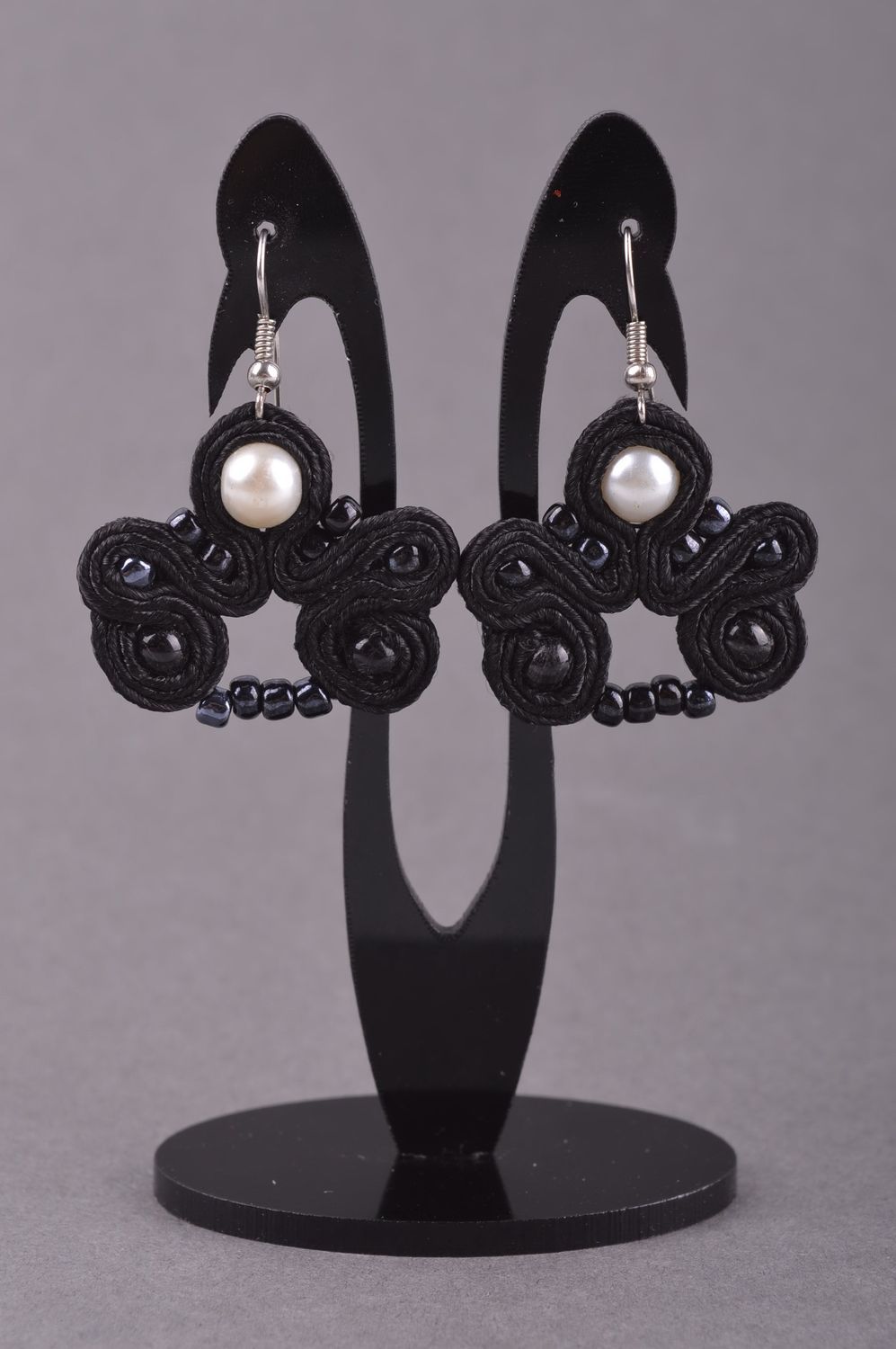 Handgemachter Mode Schmuck Soutache Ohrringe in Schwarz Ohrringe für Frauen foto 1