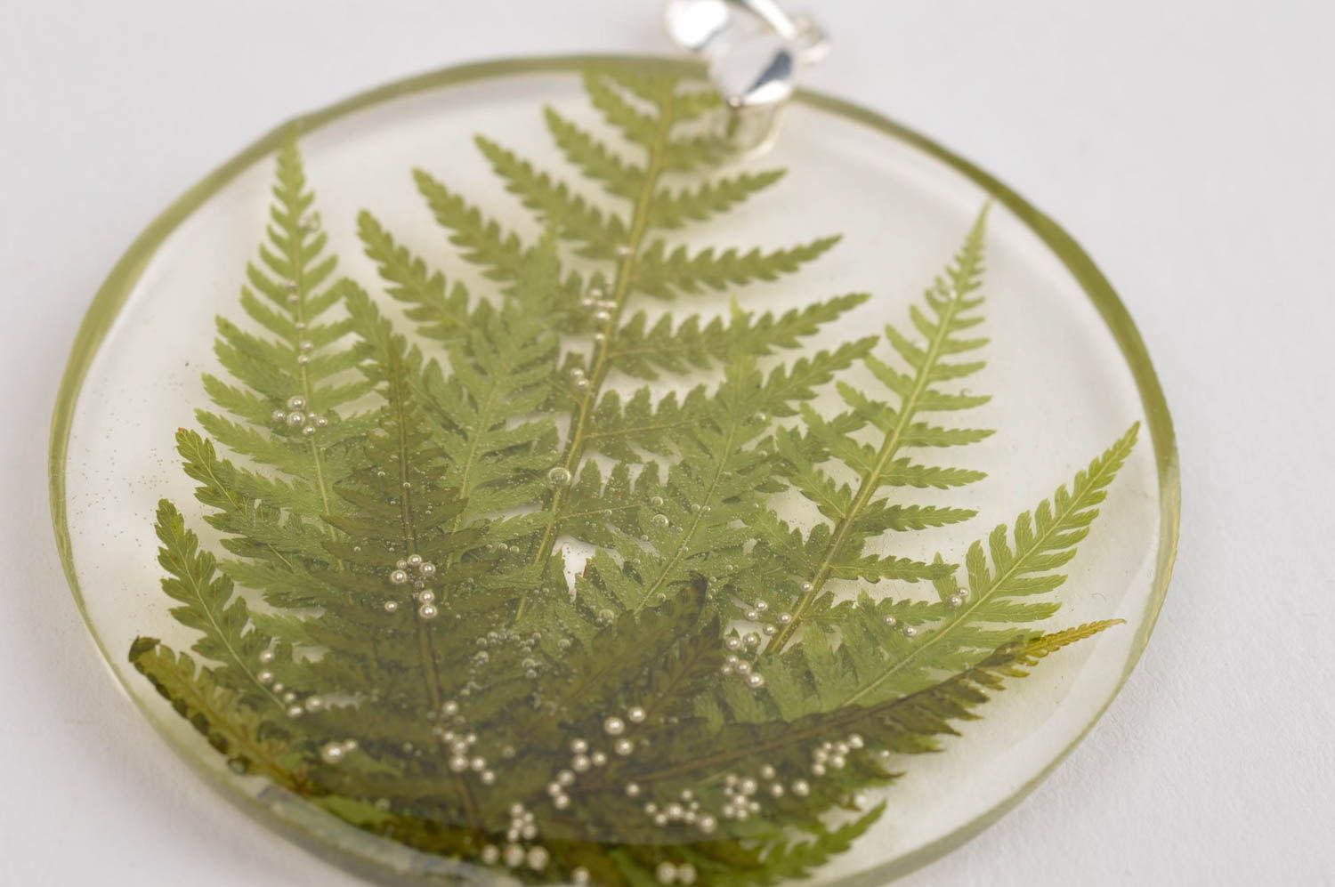 Beautiful handmade epoxy pendant botanical pendant artisan jewelry designs photo 5