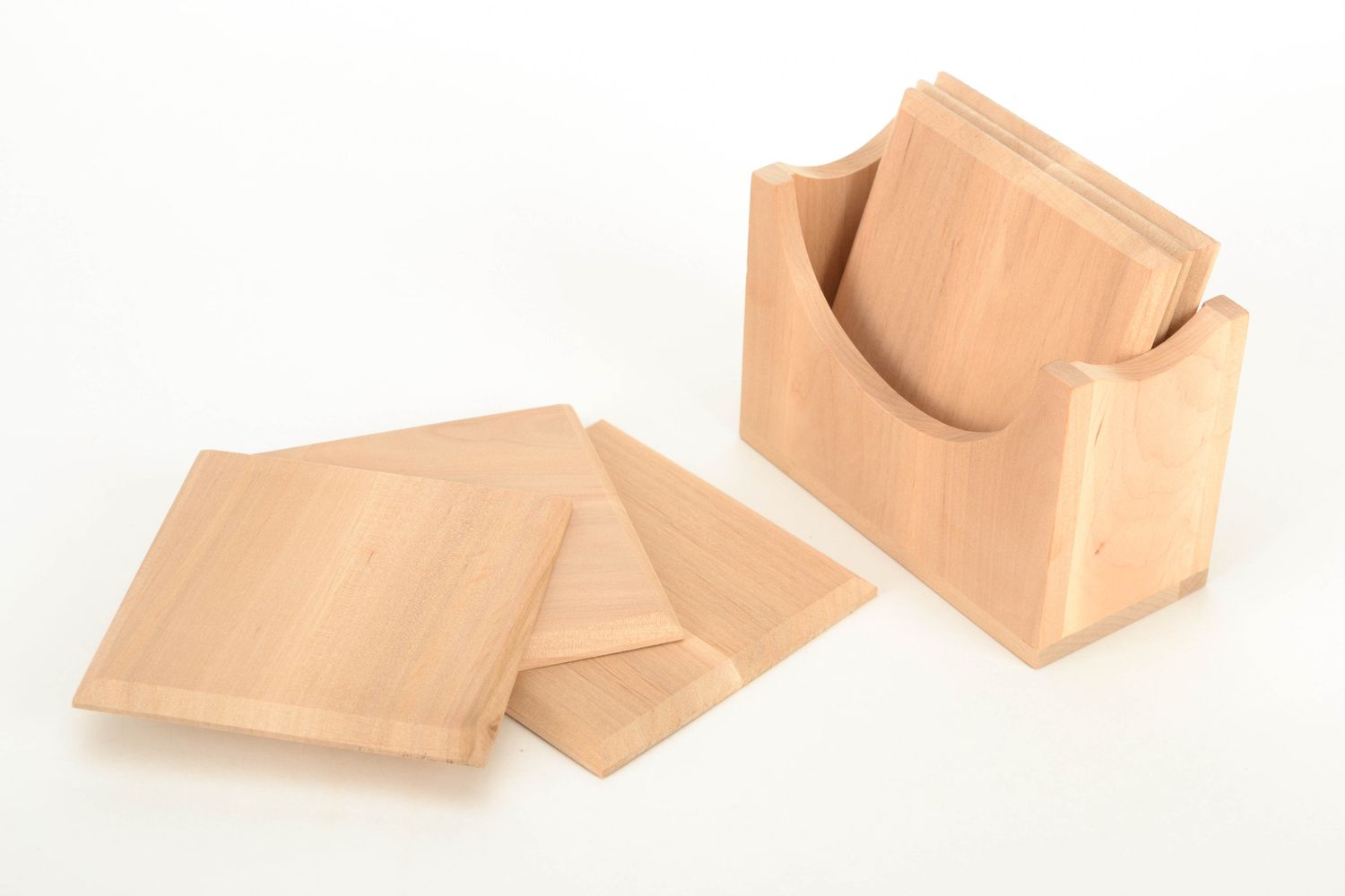 Semilavorato per supporti quadrati di legno fatti a mano per stoviglie calde 
 foto 3