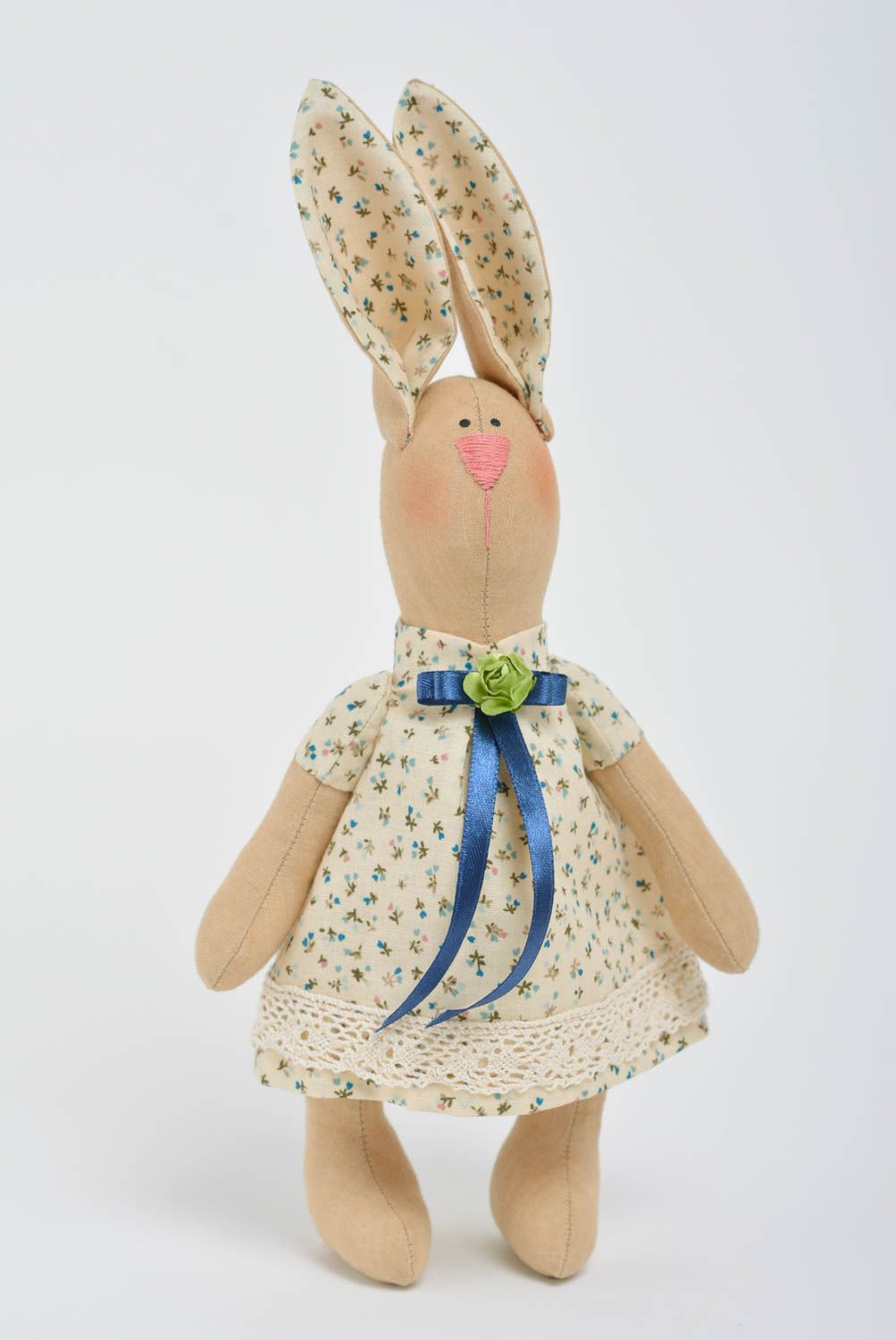 Muñeca de tela original estilosa bonita decorativa hecha a mano para niños foto 1