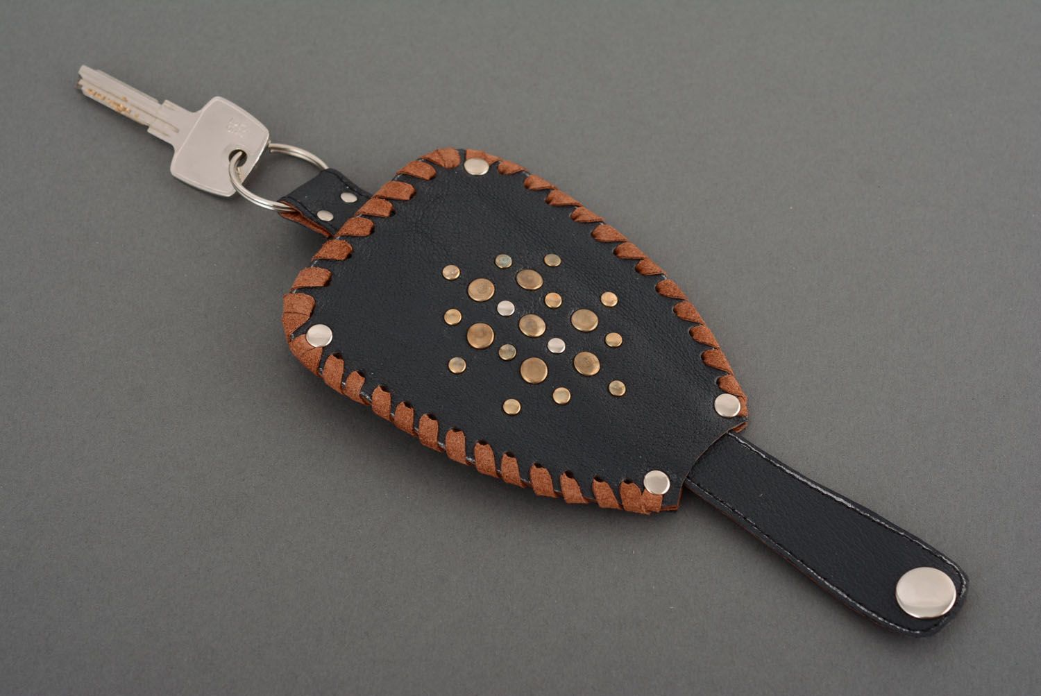 Étui porte-clés en vrai cuir original fait main de design accessoire pour homme photo 1