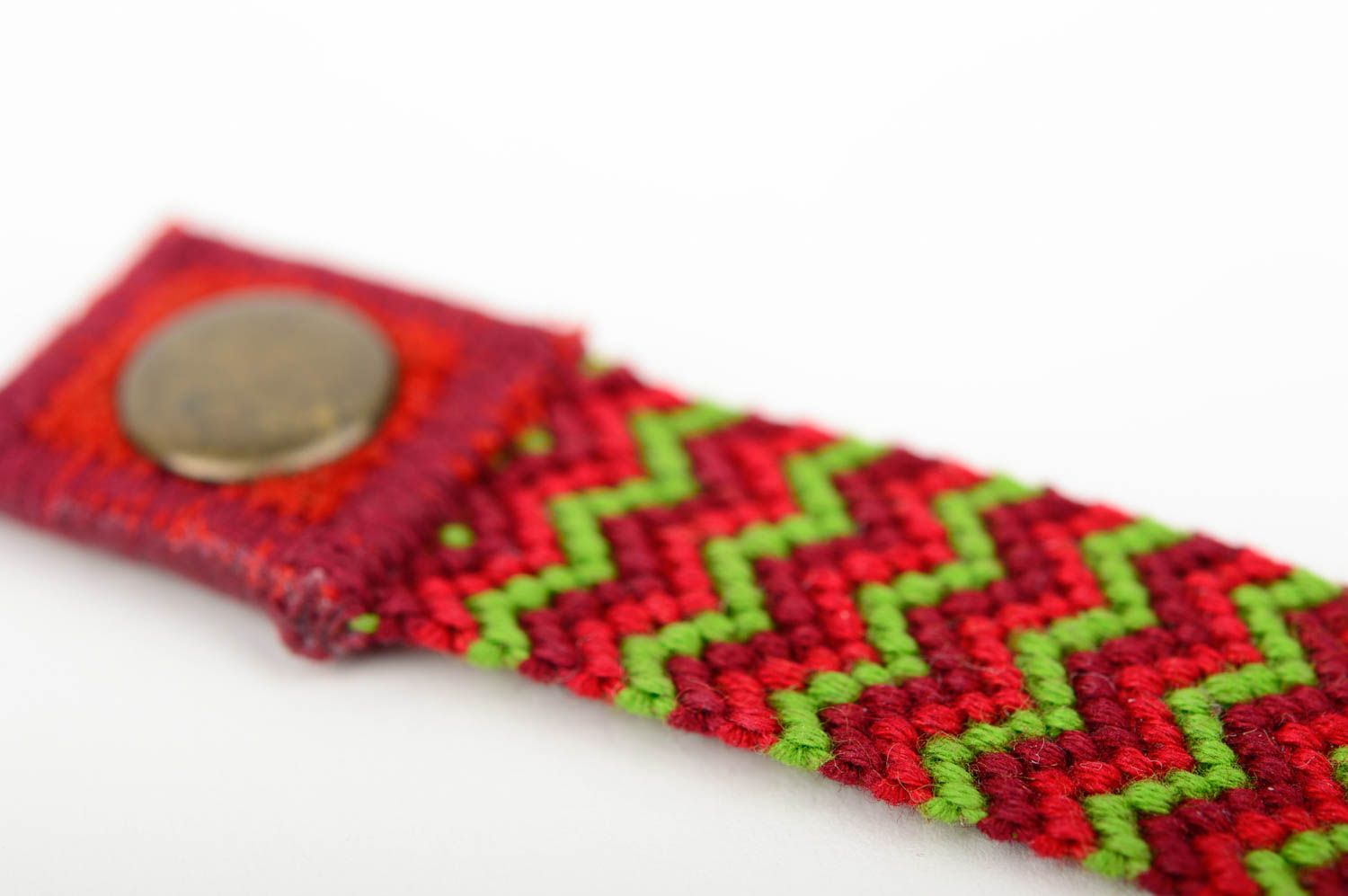 Модный браслет ручной работы браслет макраме красно-зеленый аксессуар макраме фото 4