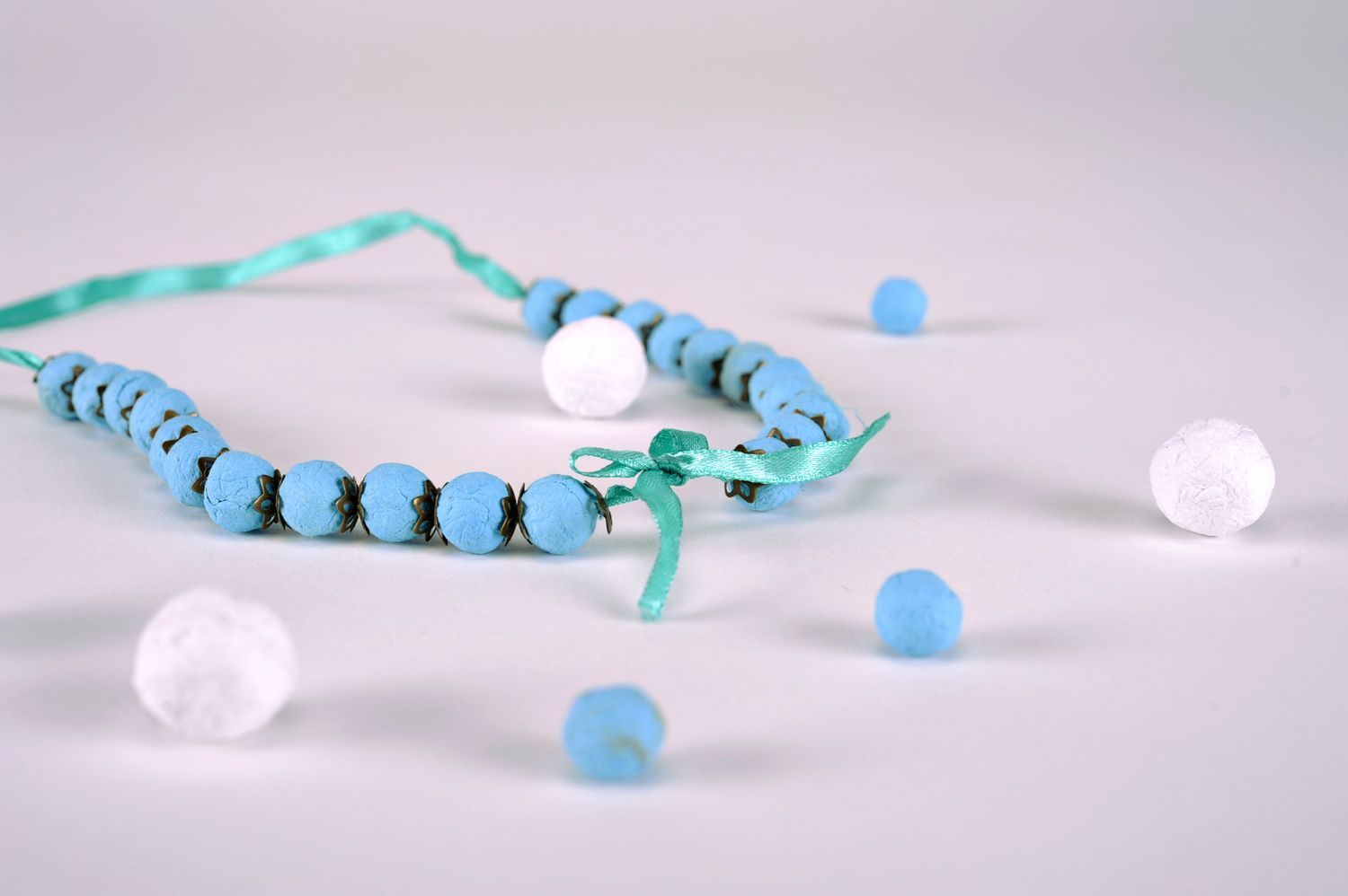 Blue Beaded Necklace Made of Paper photo 1