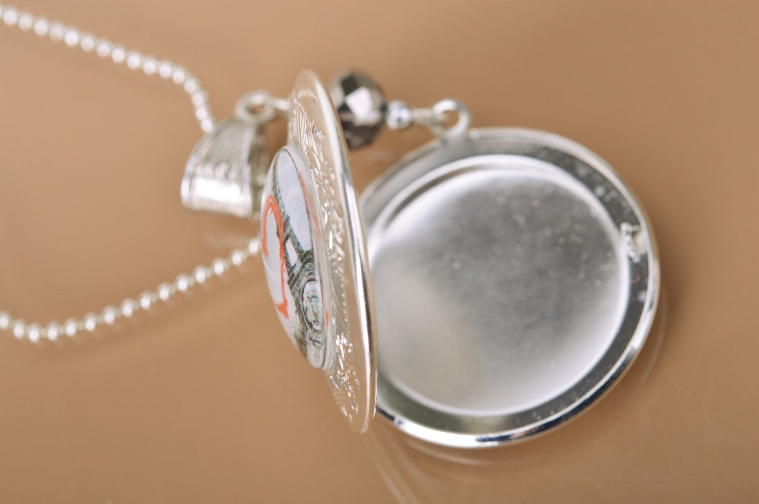 Handmade designer metal round pendant locket with print Paris for women photo 5