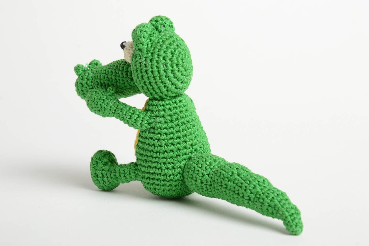 Jouet tricoté au crochet Peluche faite main Cadeau enfant original Crocodile photo 3