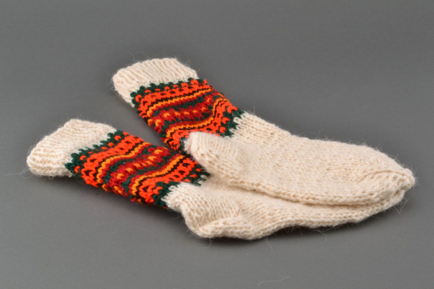 Chaussettes rayées en laine tricotées à la main  photo 3