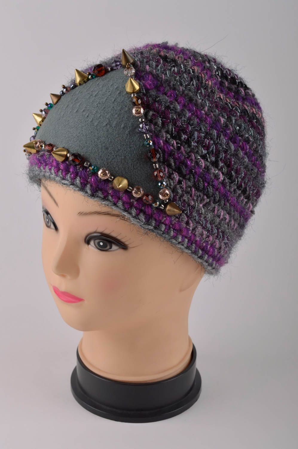 Bonnet tricot fait main Chapeau en laine hiver Vêtement pour femme cadeau photo 2