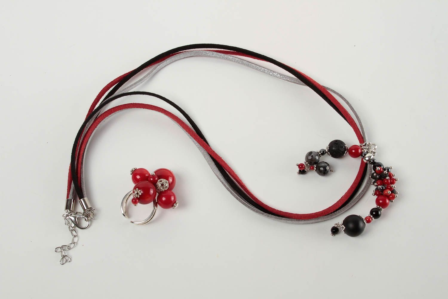 Damen Collier handmade Modeschmuck Ring Accessoire für Frauen in Rot schön foto 4