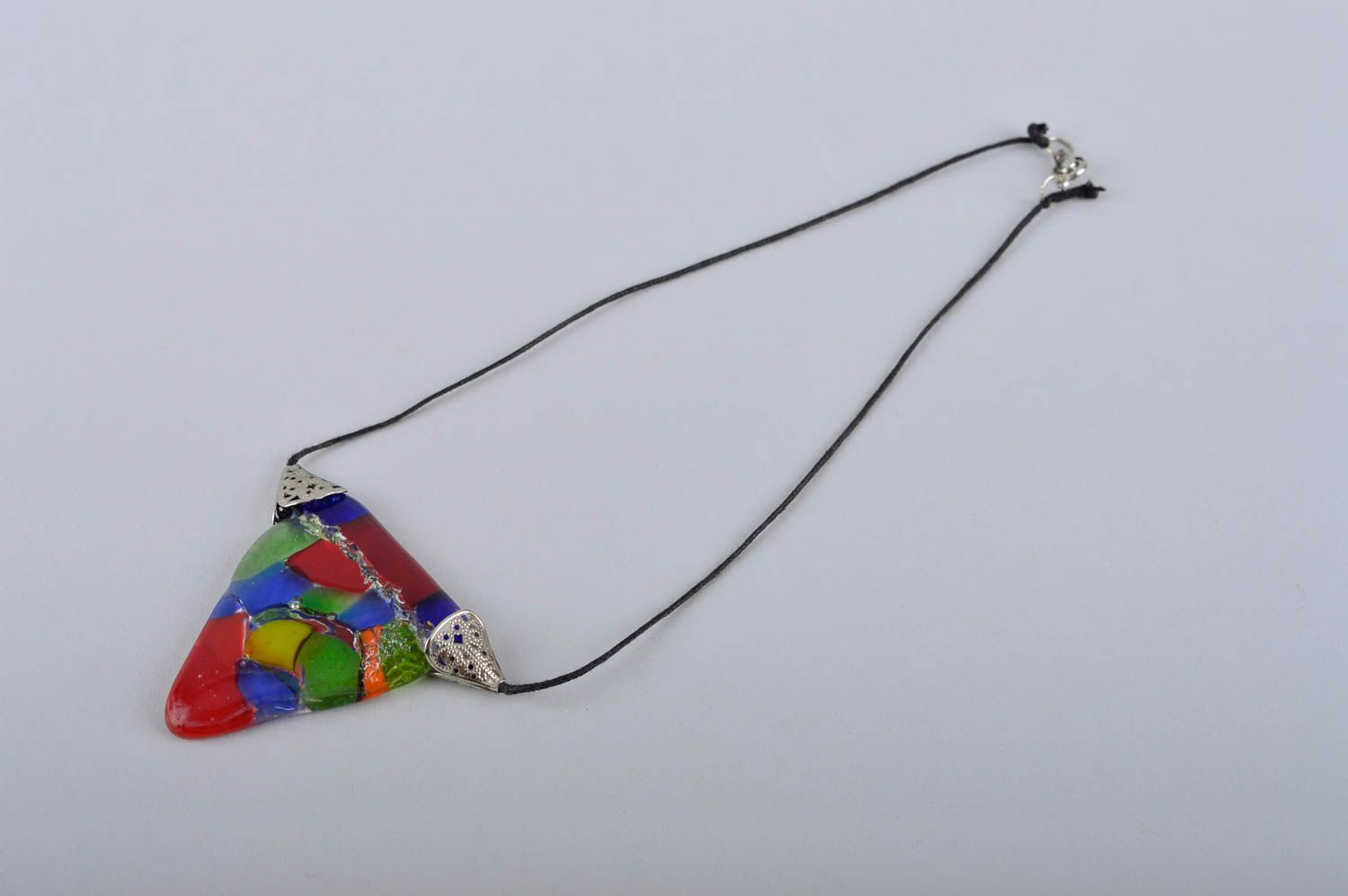 Стеклянный кулон хэнд мейд украшение из стекла кулон на шнурке треугольный фото 4