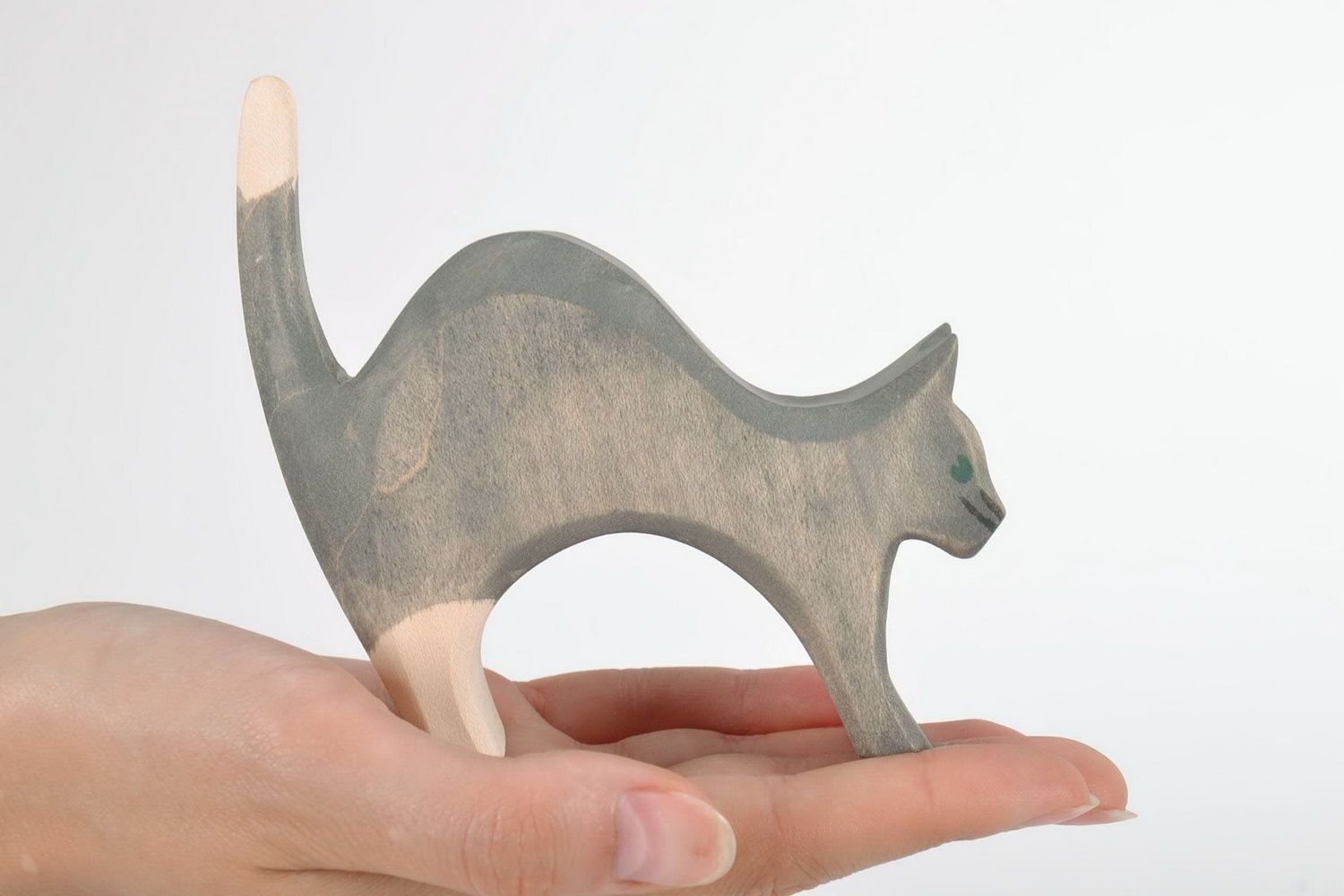 Wooden figurine Gray cat photo 1