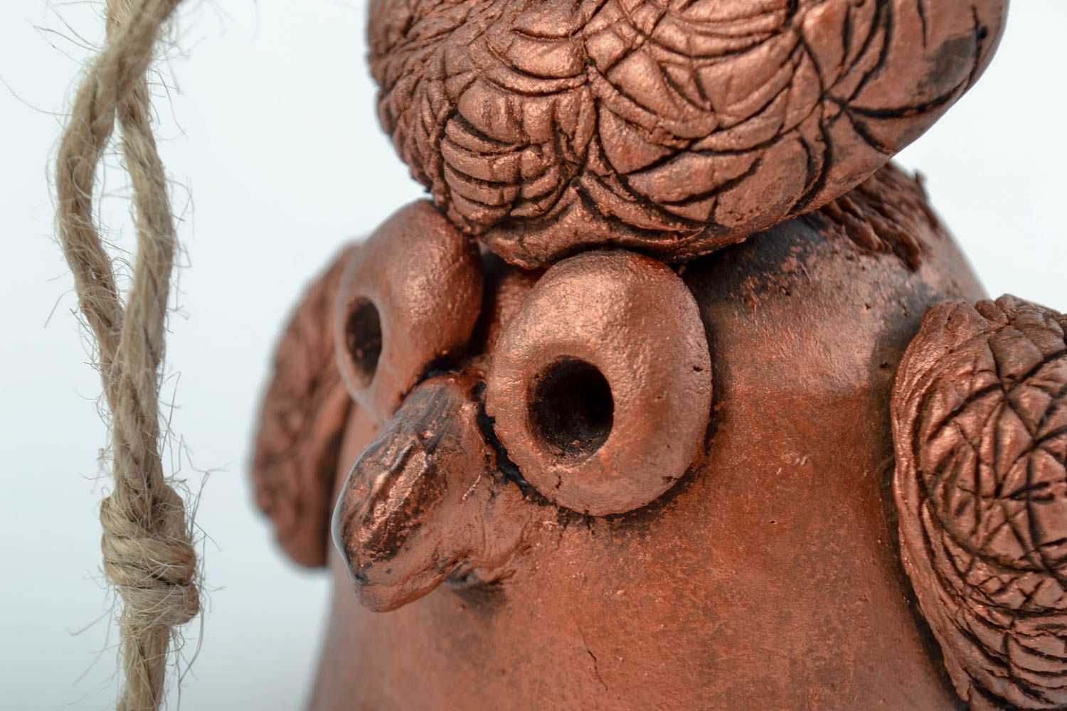 Колокольчик из глины ручной работы керамическая статуэтка фигурка из глины  фото 5
