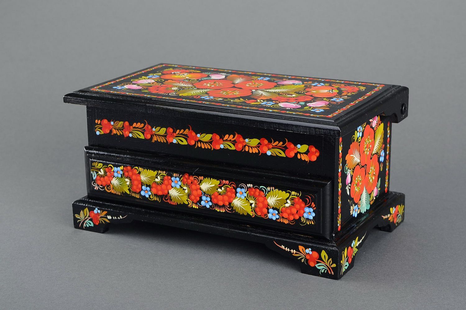 Patterned box with pullout drawer photo 3