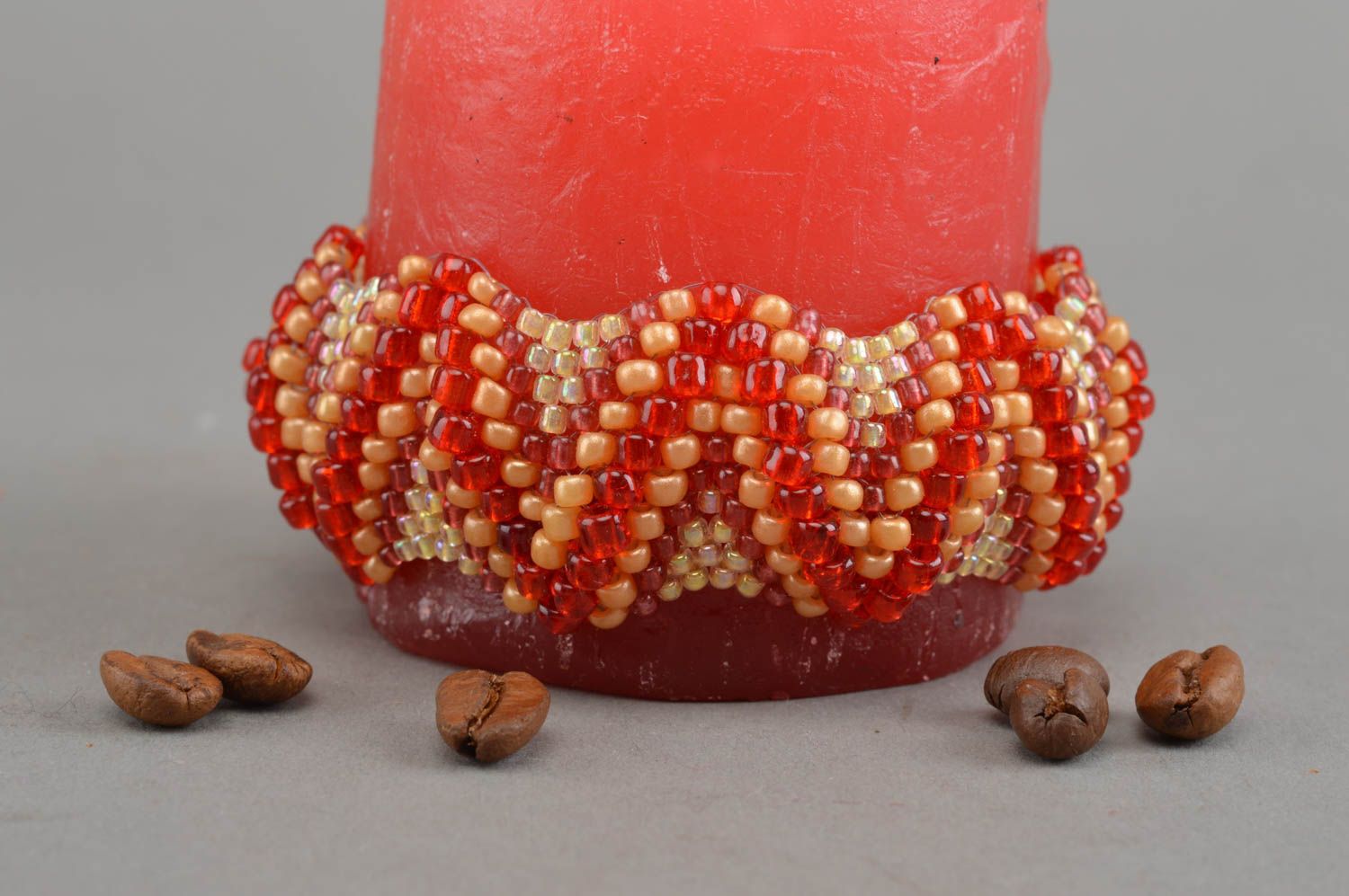 Red, beige beads all size girls bracelet photo 1