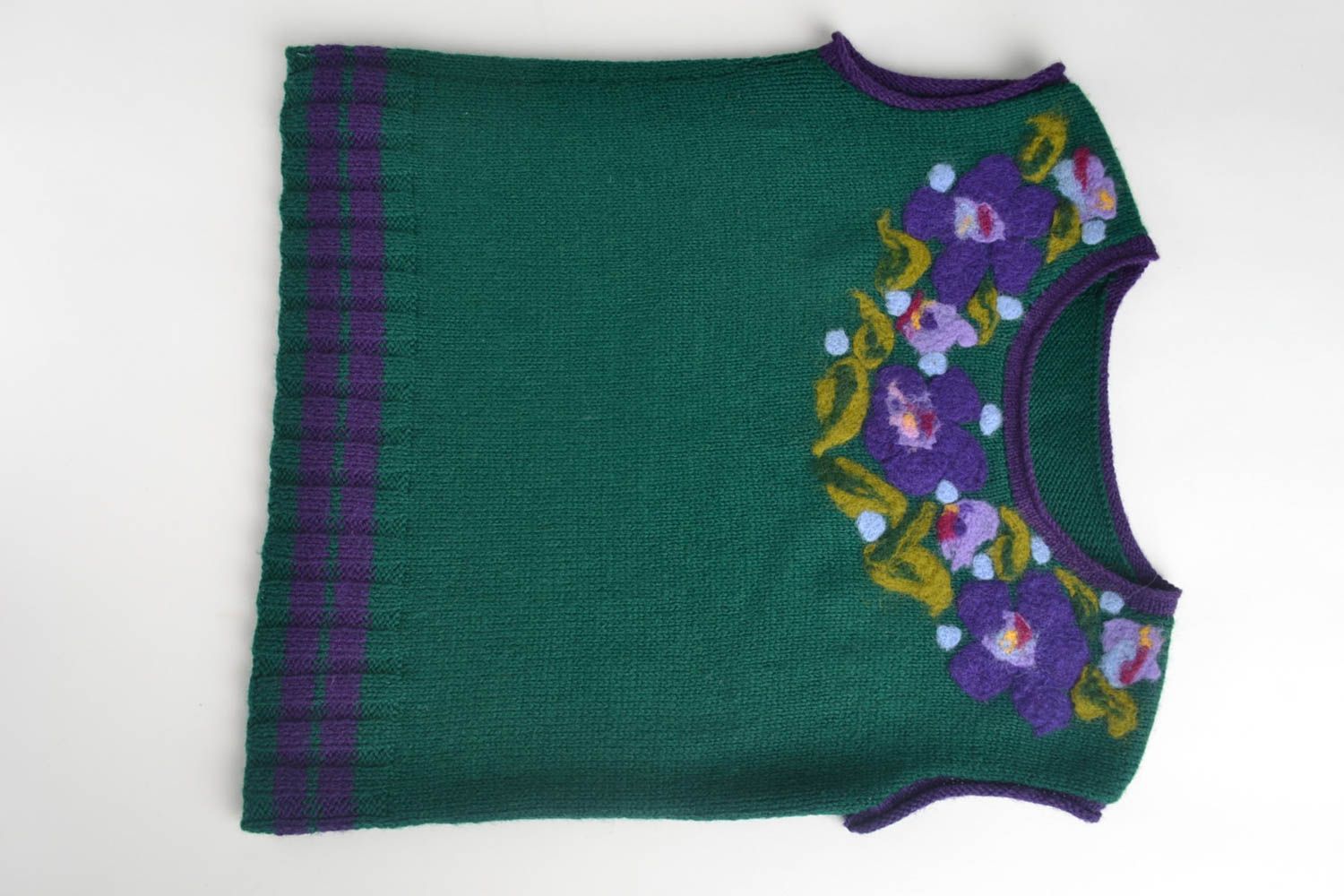 Зимняя одежда ручной работы женская жилетка шерстяная одежда с цветами зеленая фото 2