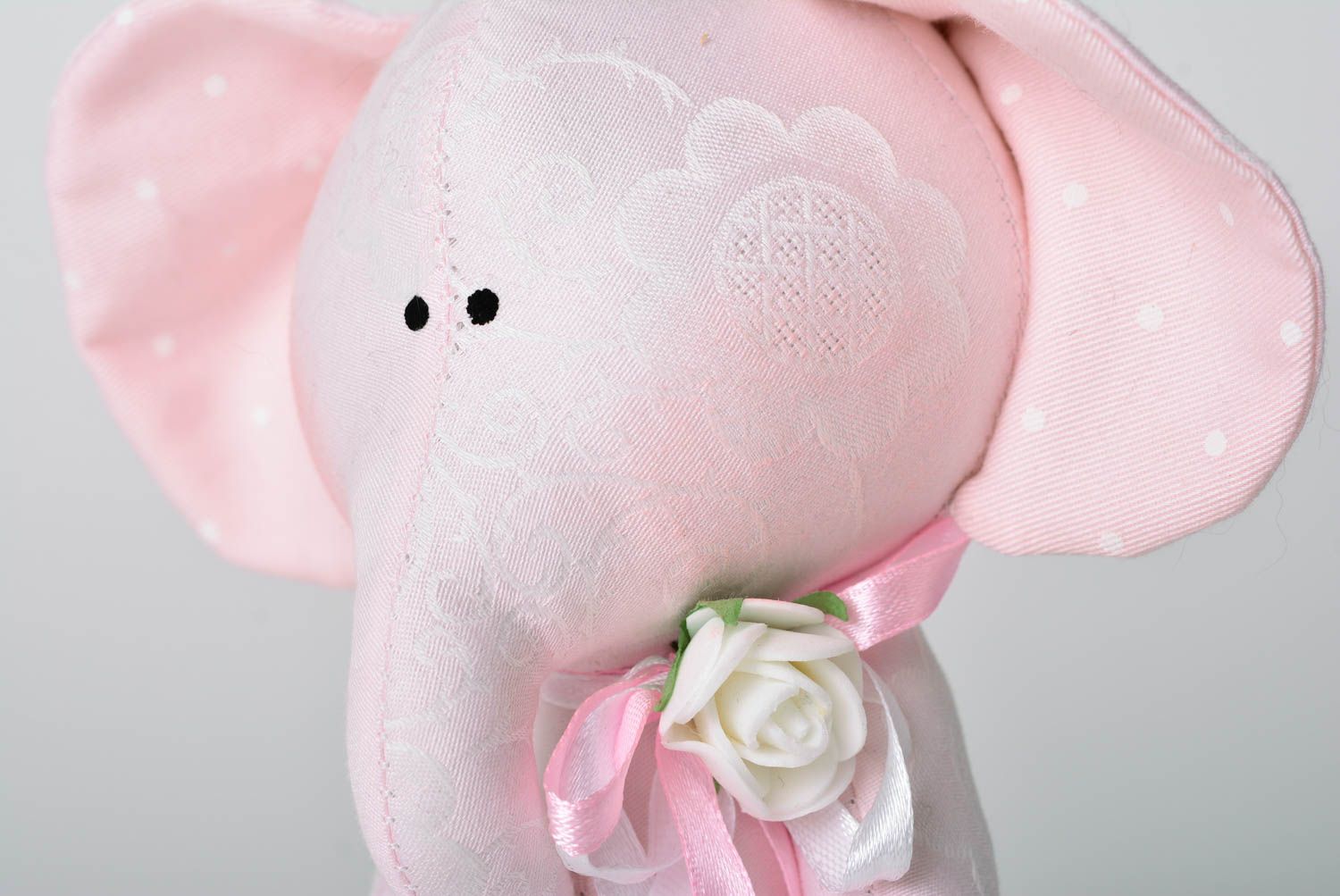 Peluche éléphant rose Jouet fait main en tissu original Cadeau pour enfant photo 3