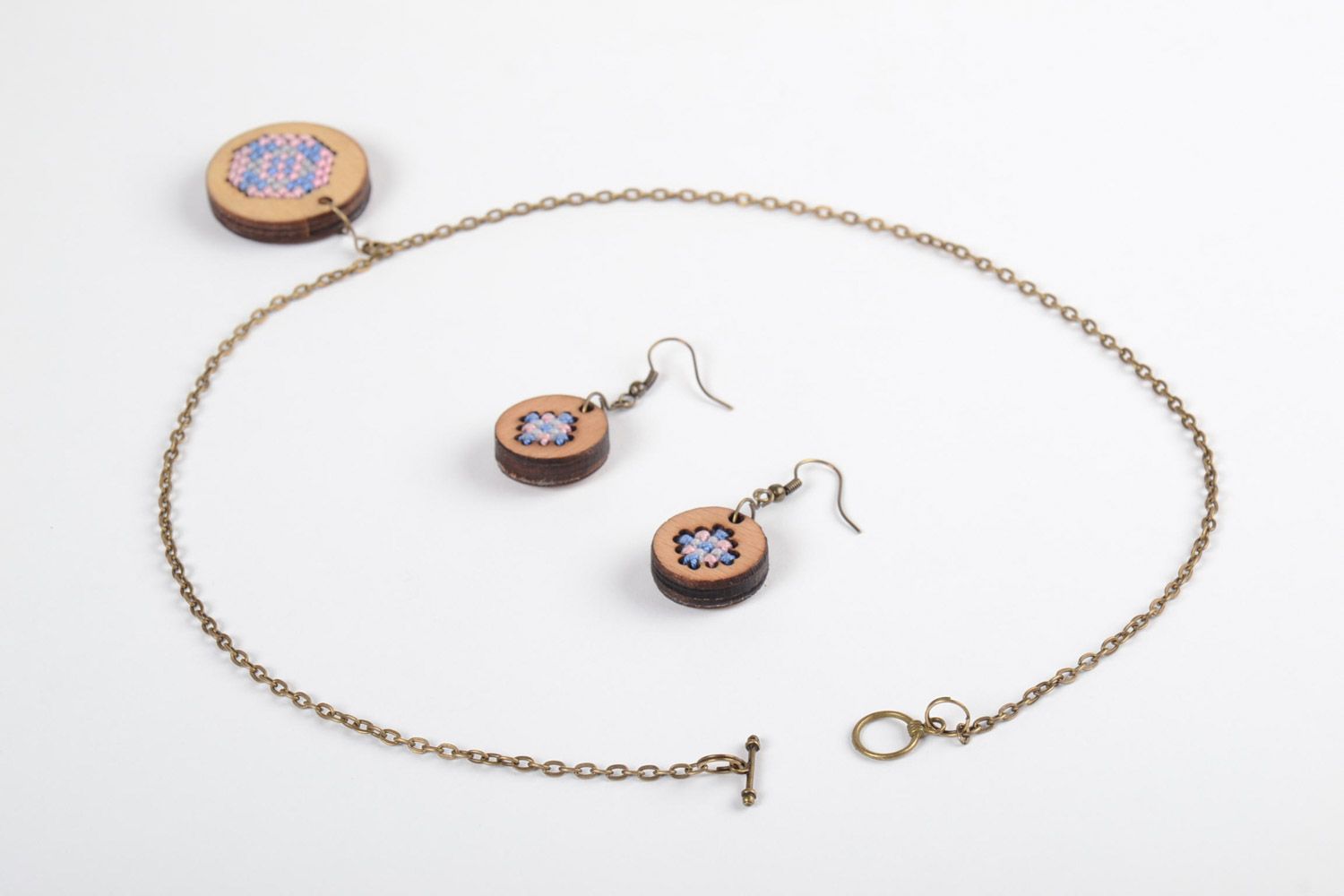 Handmade wooden jewelry set 2 pcs earrings and pendant with embroidery photo 4