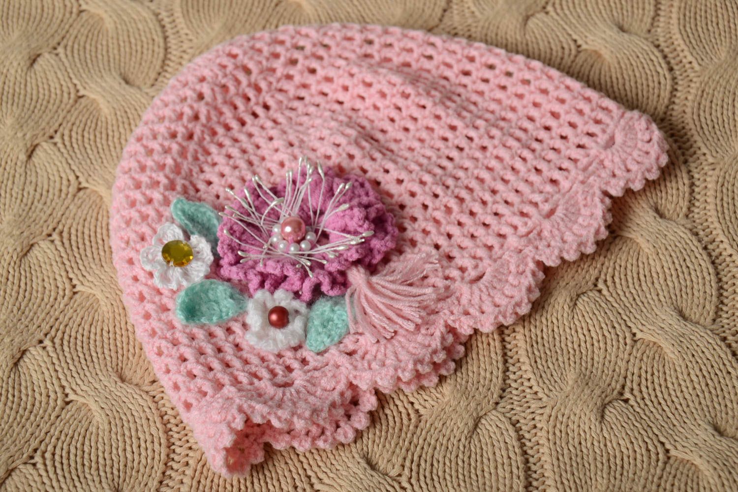 Bonnet tricot fait main Chapeau au crochet original Vêtement enfant design photo 1