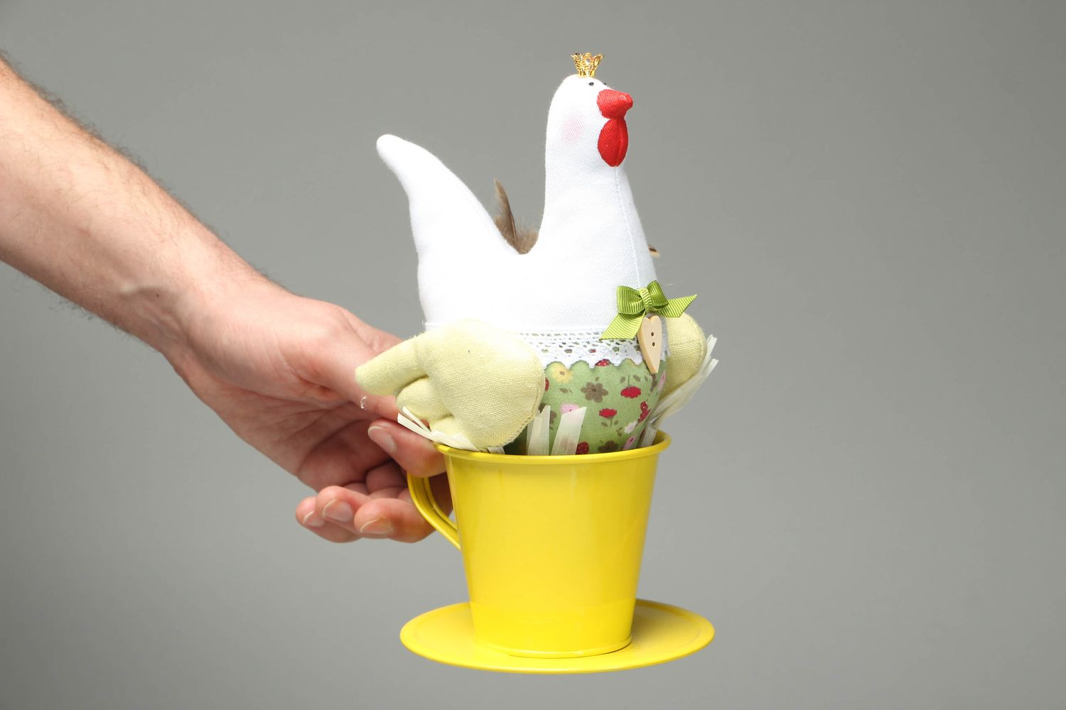 Handmade Spielzeug Huhn im Becher foto 4