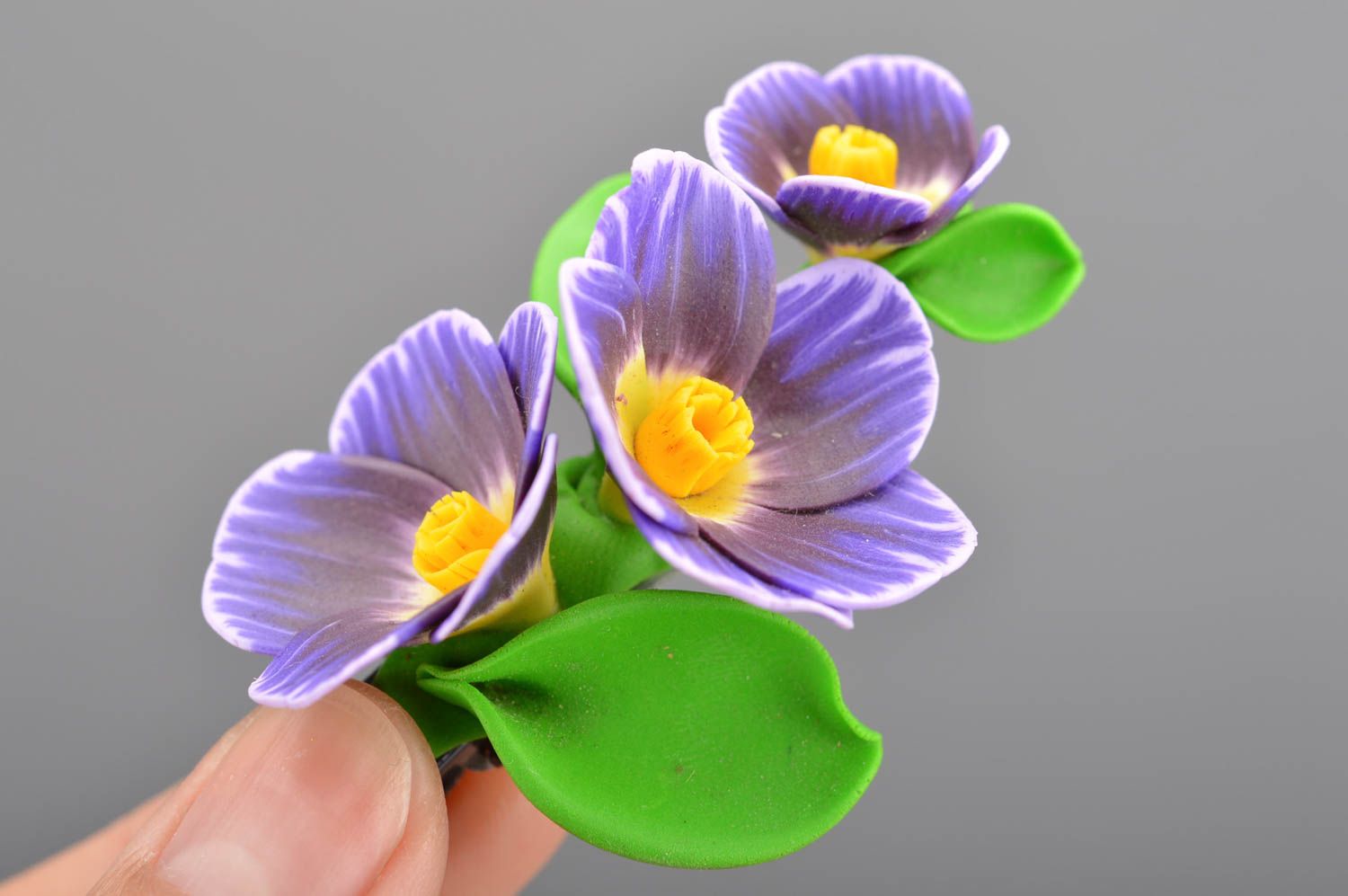 Handgemachte Blumen Haarklammer aus Polymerton Schneeglöckchen für Damen foto 2