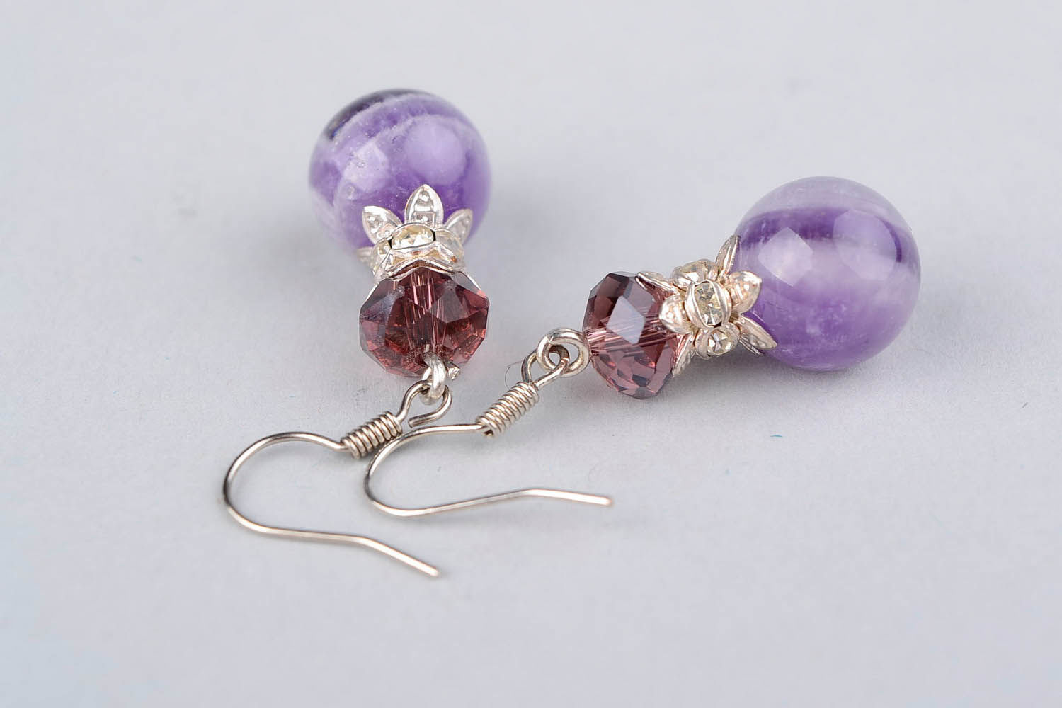 Earrings with amethyst and crystal photo 5