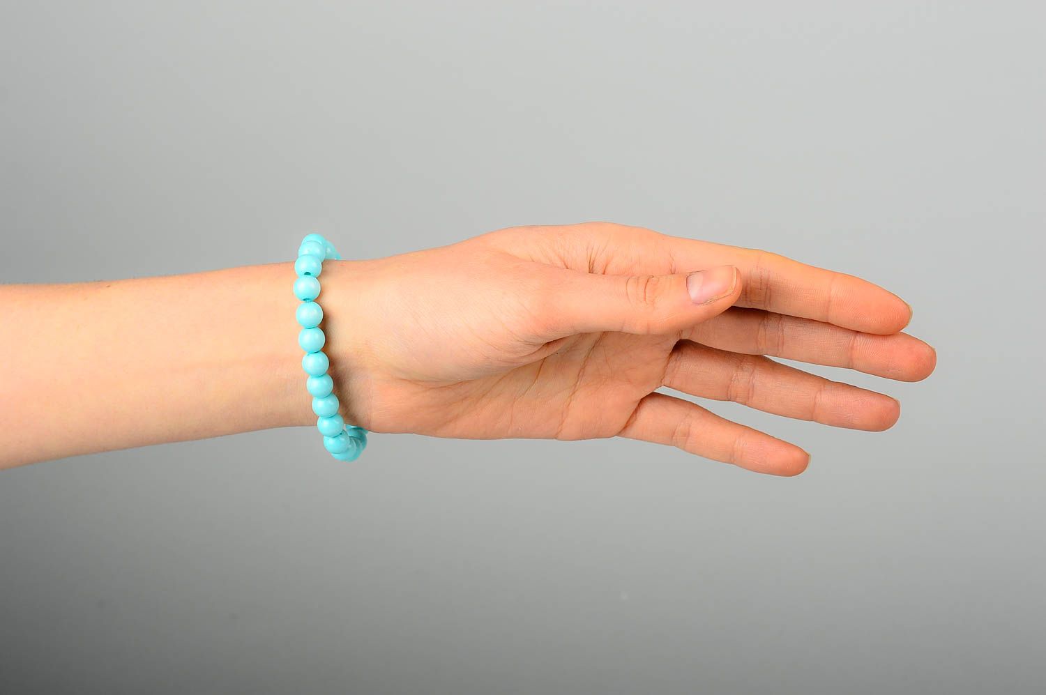 Bracelet perles fantaisie Bijou fait main bleu ciel Accessoire femme design photo 2