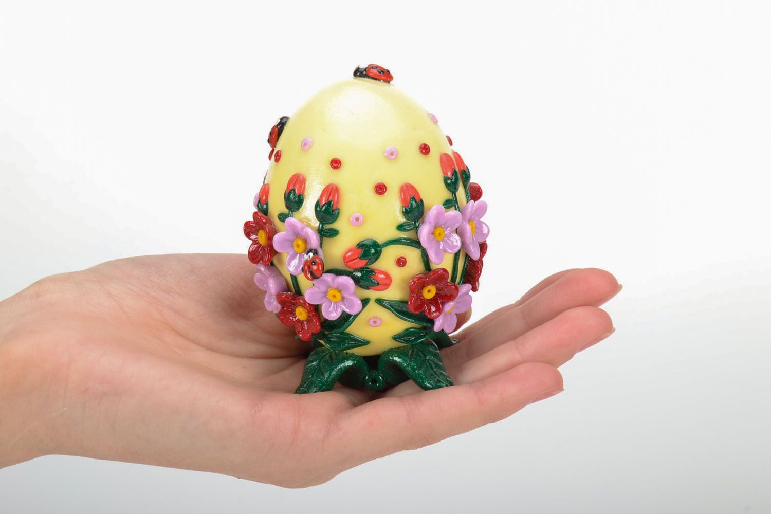 Huevo de Pascua modelado foto 5
