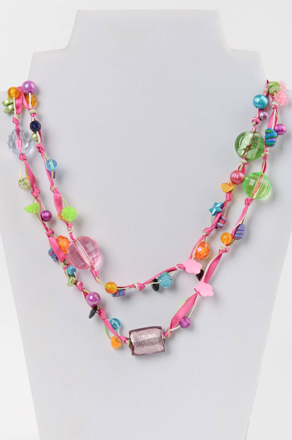 Bunte schöne handmade Halskette aus Glas und Polymerton an Altasband für Damen foto 1