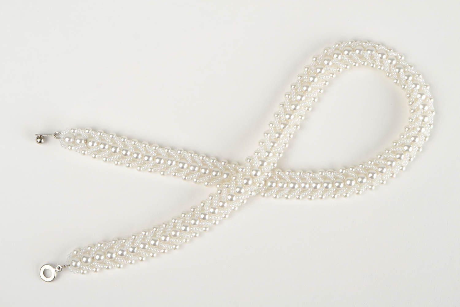 Collier perles de rocaille Bijou fait main blanc élégant de soirée Cadeau femme photo 3