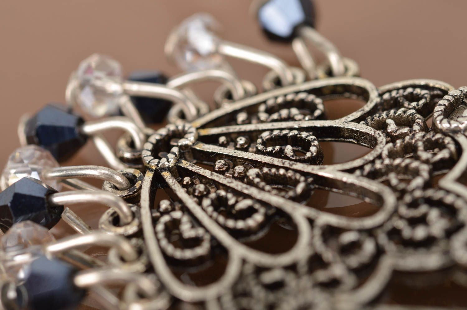 Boucles d'oreilles pendantes Bijoux fait main Cadeau pour femme cristal métal photo 5