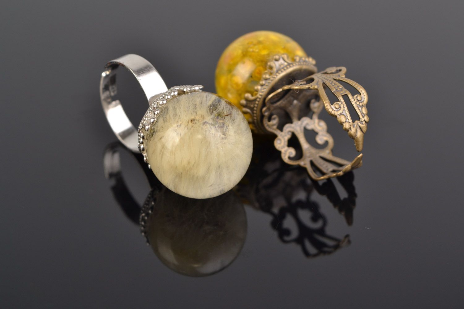 Set of handmade rings with real flowers coated with epoxy 2 items photo 4