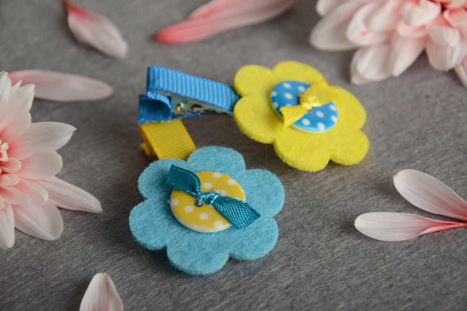 Bright handmade stylish hair clips in the shape of flowers for girls 2 pieces photo 1