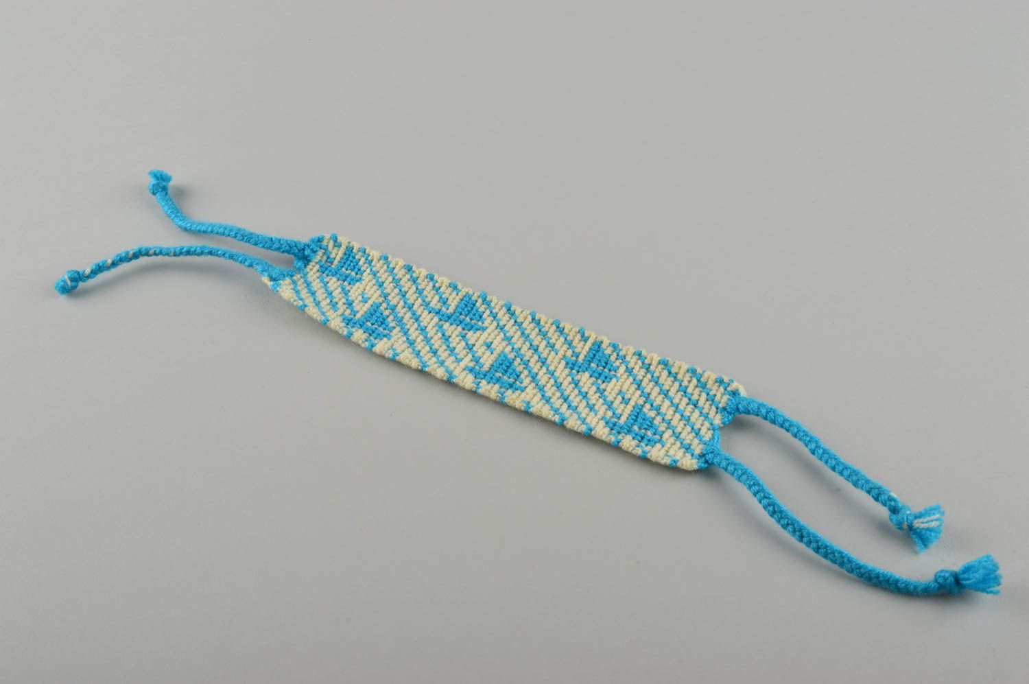 Модный браслет ручной работы браслет из ниток плетеный браслет стильный фото 1