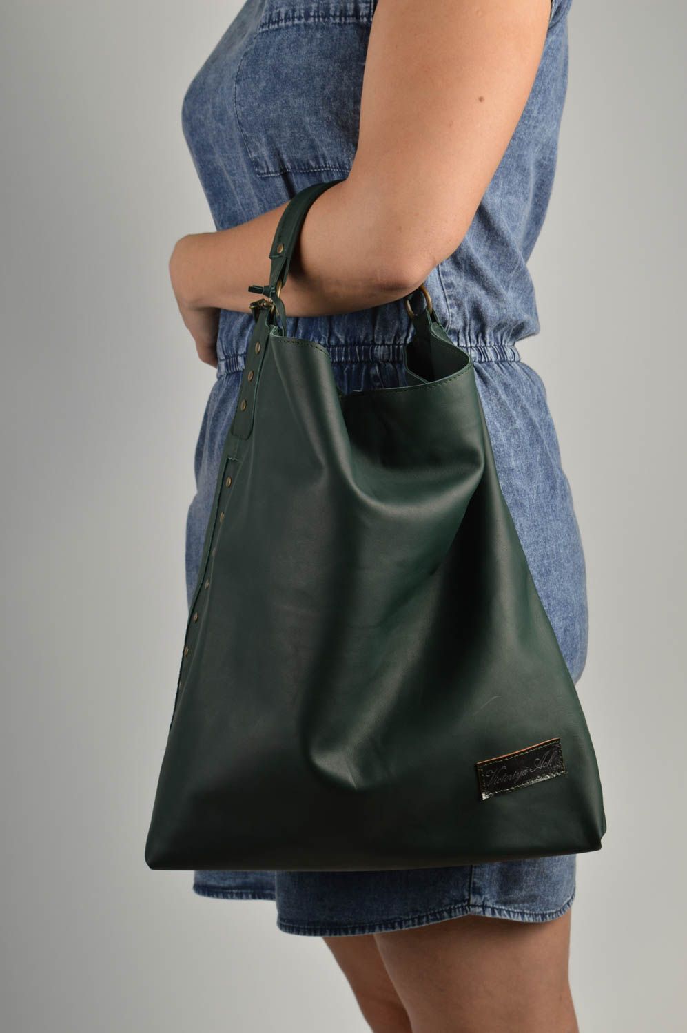 Сумка ручной работы сумка на плечо кожаная сумка зеленая большая красивая фото 1