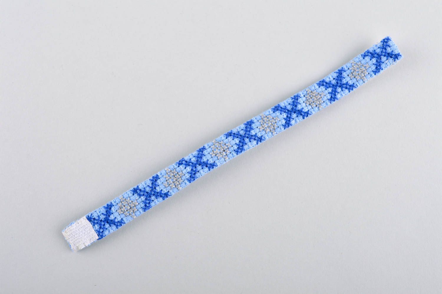 Bracelet brodé Bijou fait main textile fin bleu original Cadeau pour ado photo 5