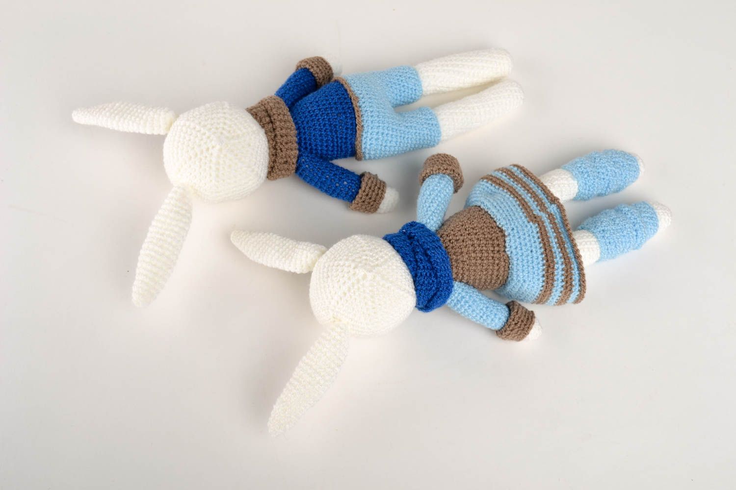 Jouets lapins Peluches faites main Cadeau enfant tricoté original unique design photo 3