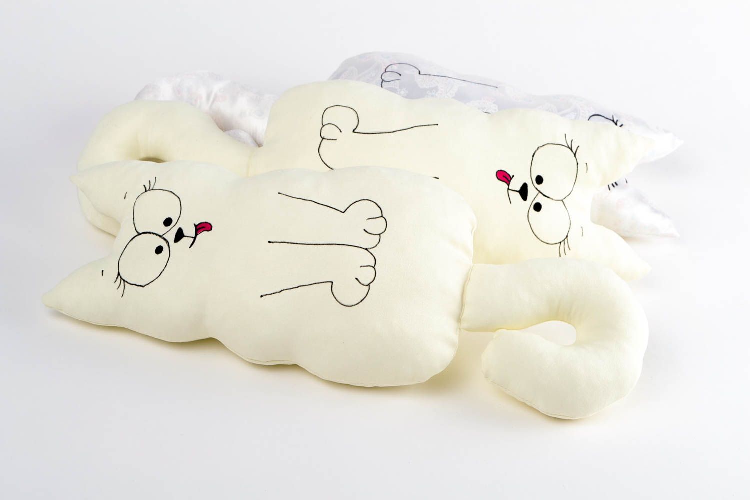 Игрушка-подушка ручной работы детская подушка милая детская игрушка из ткани фото 2