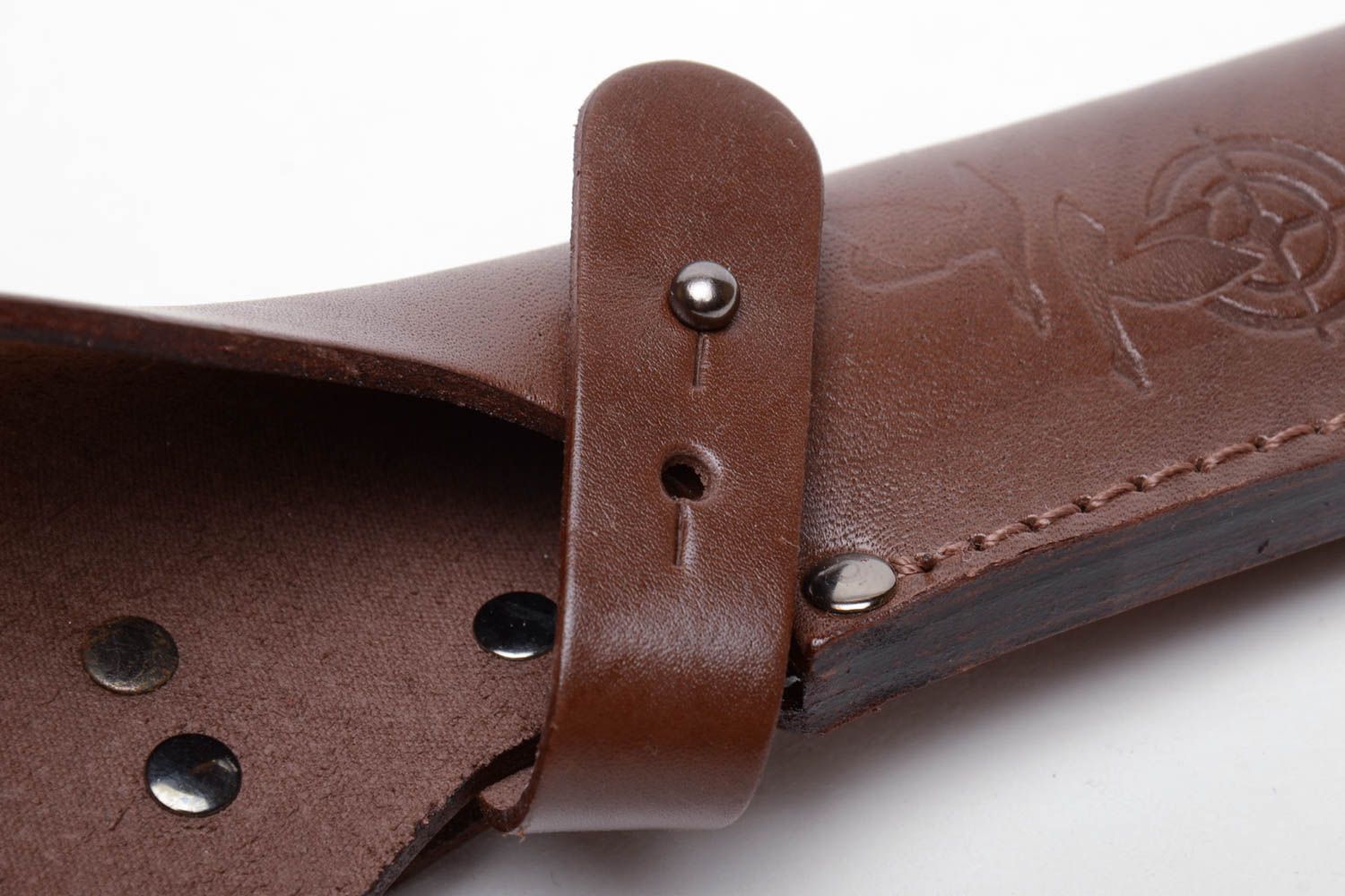 Brown leather knife sheath photo 4