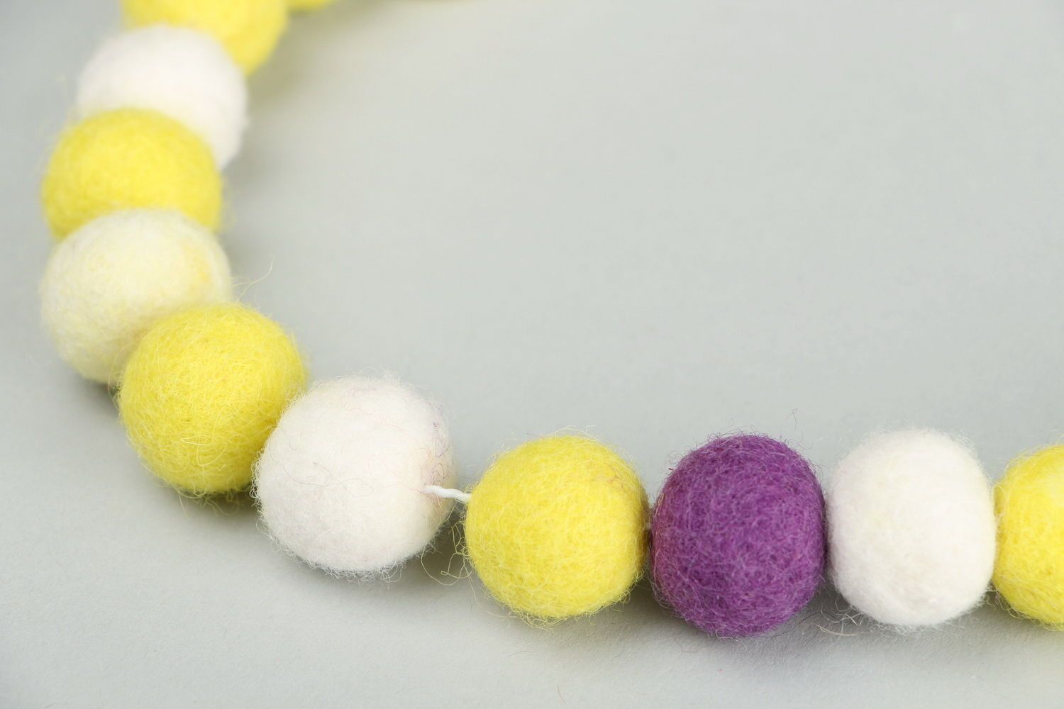 Handmade sling-beads photo 1